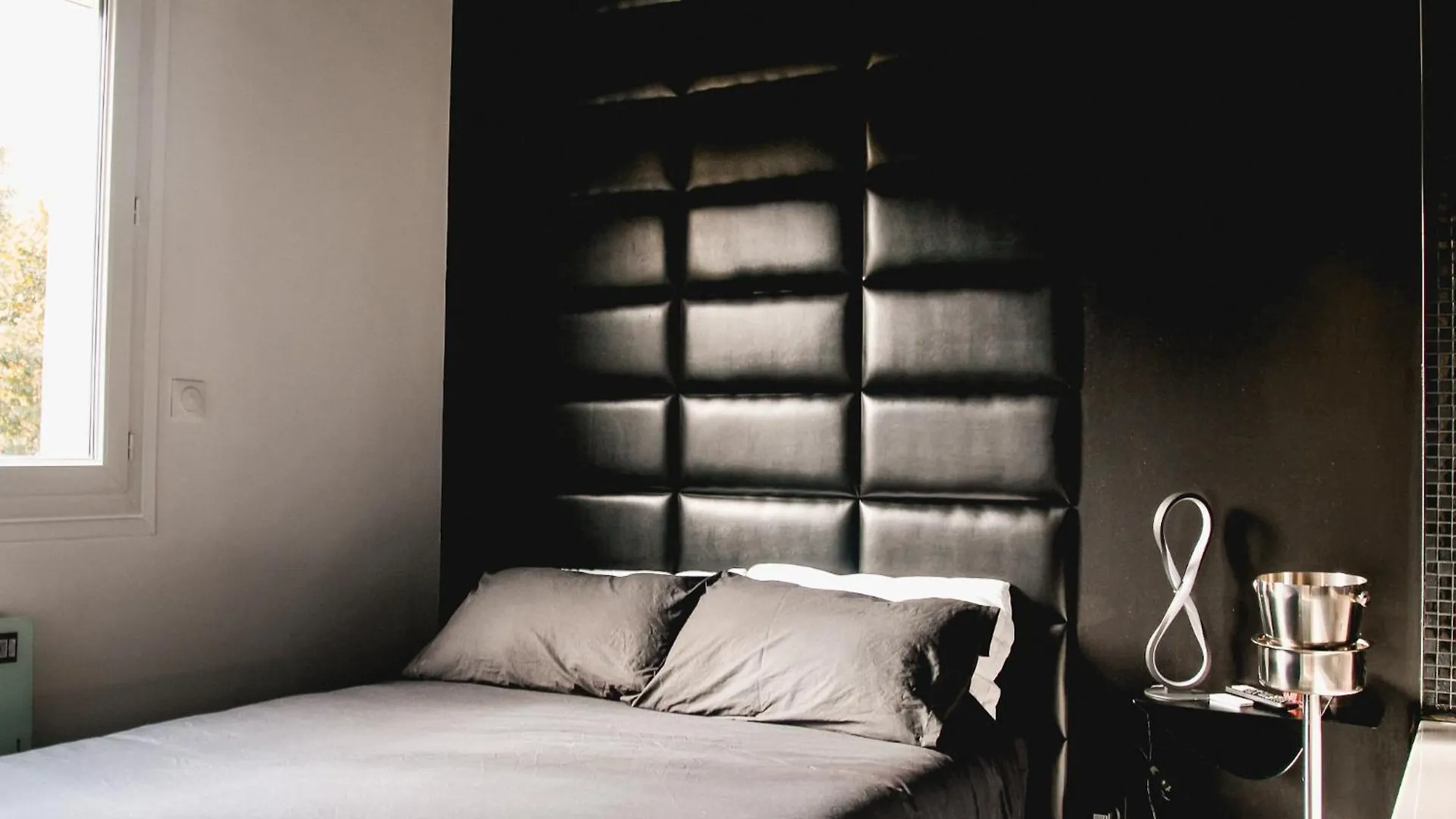 Spartan Room Vitry-sur-Seine